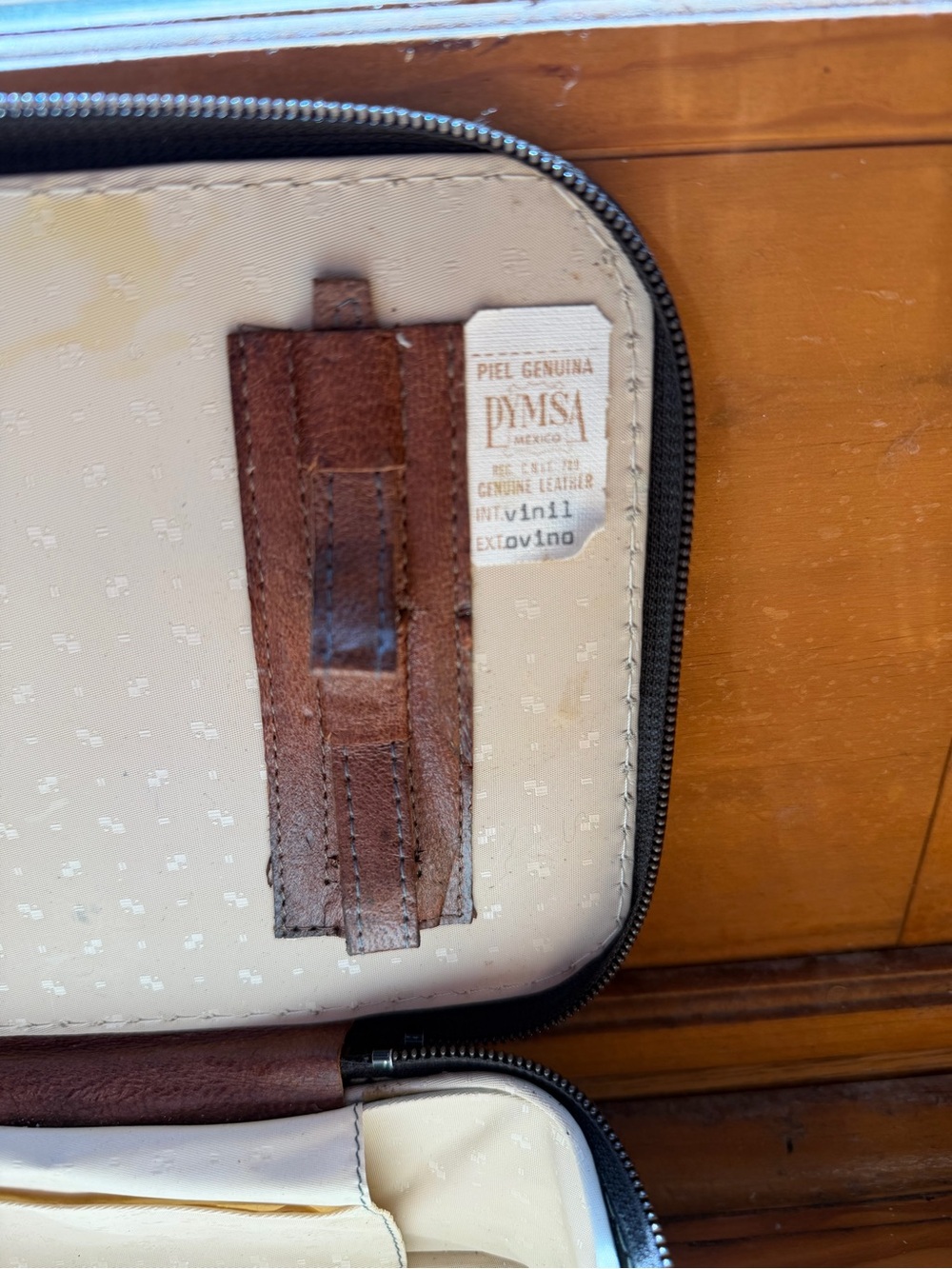 Antique Vintage pre-1950’s Mexican/Western Embossed Brown Leather Travel Case - Picture 5 of 7